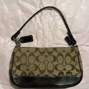 COACH SHOULDER BAG